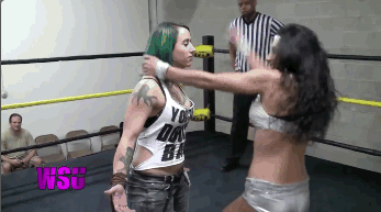 ClickWrestle special match: Christina Von Eerie vs. Santana Garrett