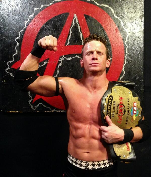 Mike Posey wins the Anarchy championship