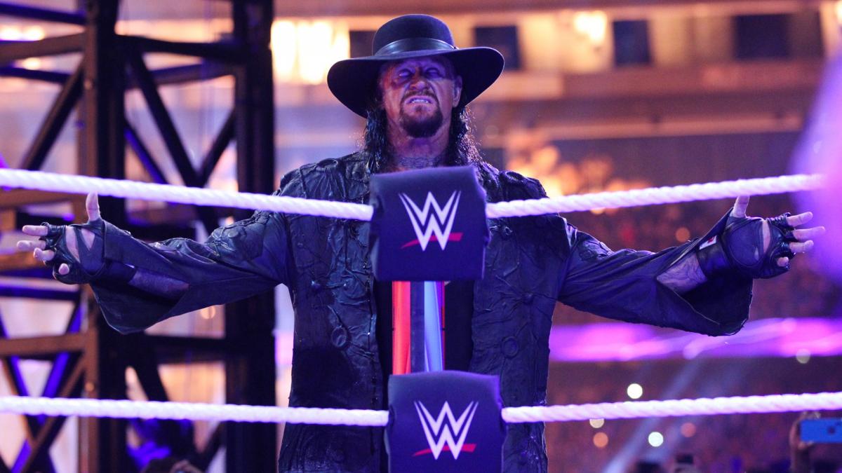 Undertaker vs. Triple H Photos