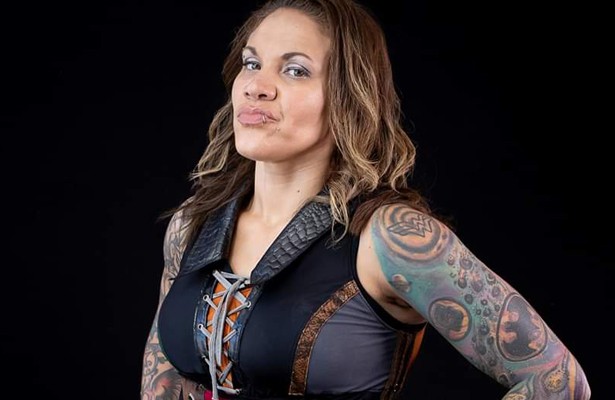 Mercedes Martinez Signs With WWE